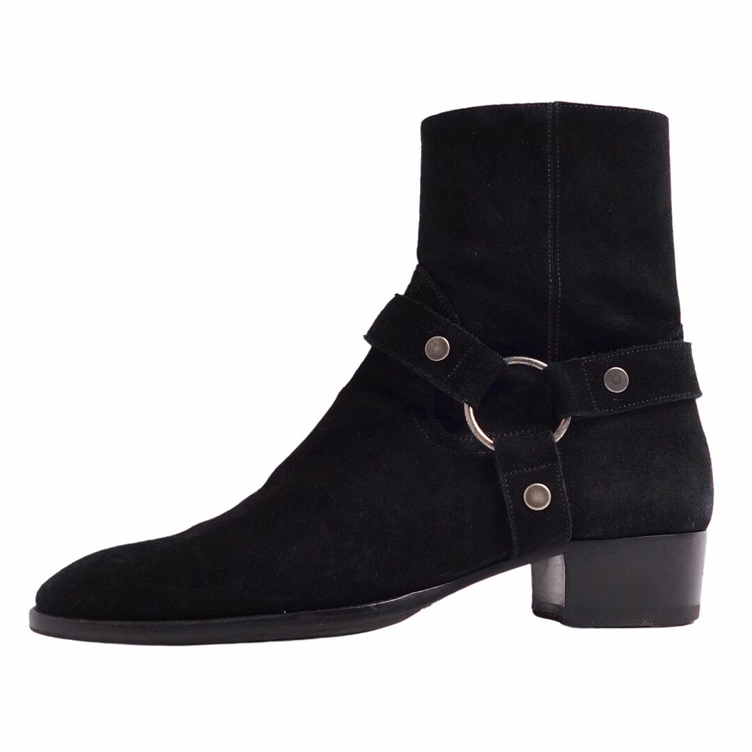 Saint Laurent(サンローラン)の美品 サンローラン パリ SAINT LAURENT PARIS ブーツ ショートブーツ WYATT HARNESS BOOTS ワイアットハーネスブーツ スウェードレザー シューズ メンズ 40(25cm相当) ブラック メンズの靴/シューズ(ブーツ)の商品写真