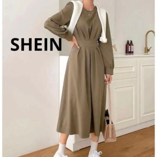 SHEIN＊DAZY ソリッド パフスリーブ タック入り　ワンピース　S(ひざ丈ワンピース)