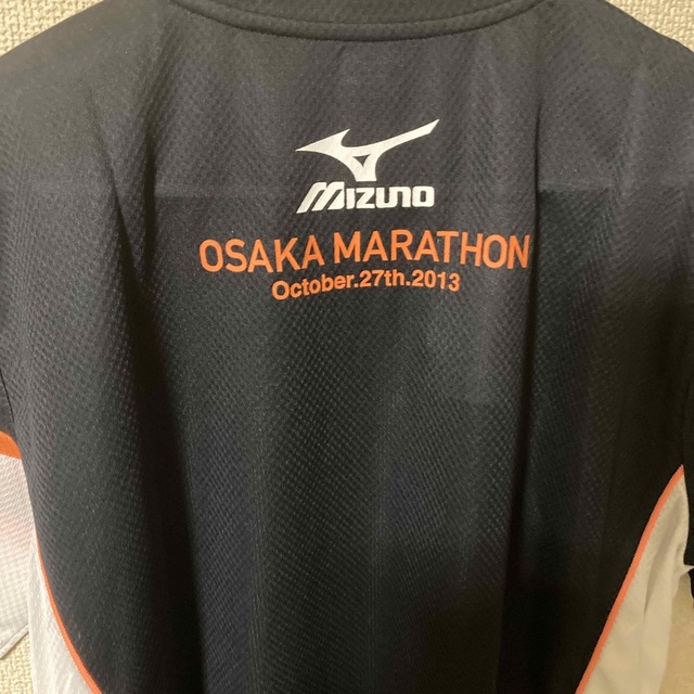 MIZUNO(ミズノ)のMIZUNO 2013 大阪マラソン　TシャツOサイズ スポーツ/アウトドアのランニング(ウェア)の商品写真