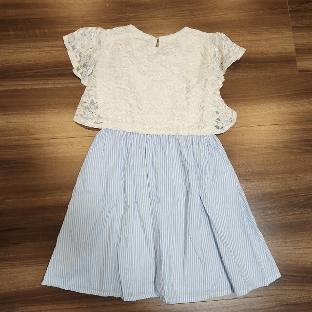 3can4on(サンカンシオン)の3can4on 140cm ワンピース レース ストライプ キッズ/ベビー/マタニティのキッズ服女の子用(90cm~)(ワンピース)の商品写真