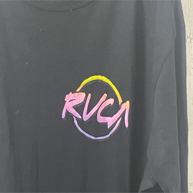 RVCA(ルーカ)のsizus様専用★ルーカ★胸プリント★ロングスリーブTシャツ★S★ブラック メンズのトップス(Tシャツ/カットソー(七分/長袖))の商品写真