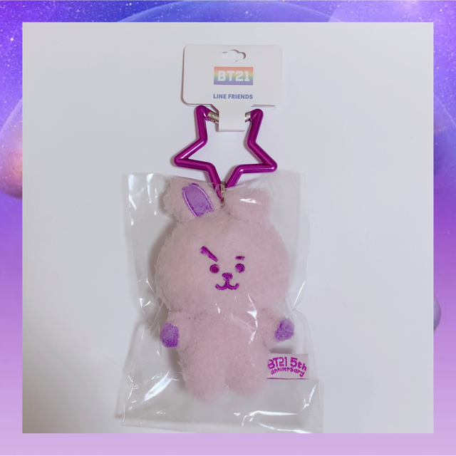 BT21(ビーティーイシビル)のBT21 パープル アート展 5周年 レインボー　COOKY エンタメ/ホビーのタレントグッズ(アイドルグッズ)の商品写真