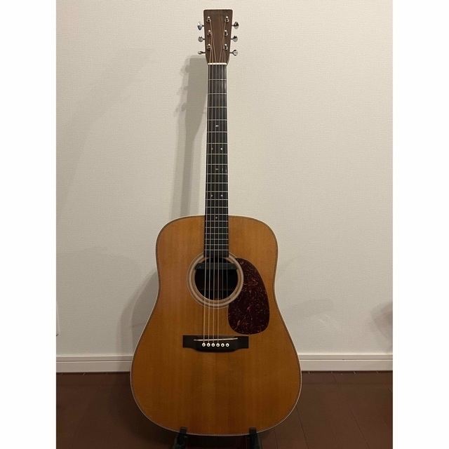 Martin HD-28V