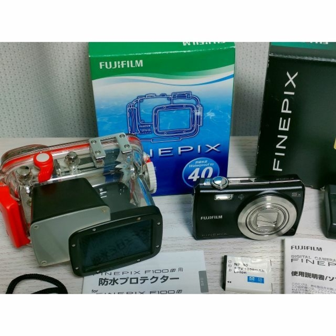 富士フィルム FinePix F100fd 本体 & 防水プロテクターの通販 by