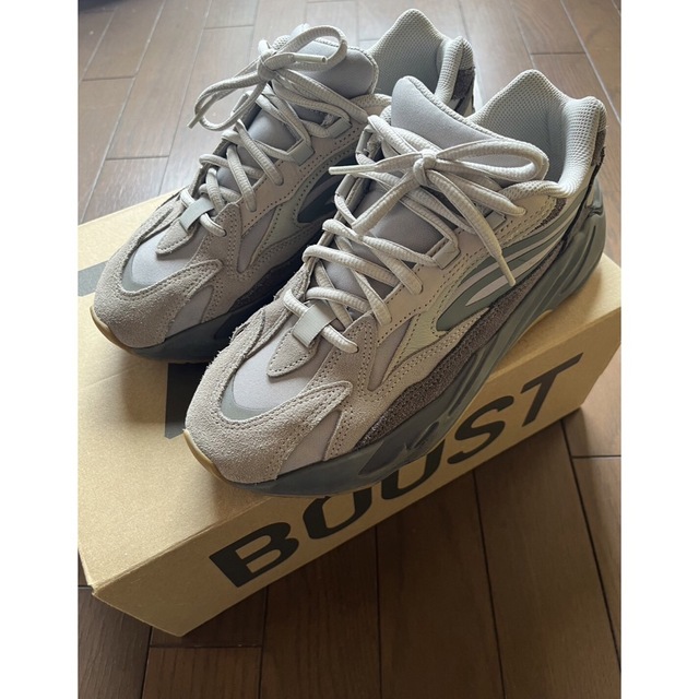 adidas yeezyboost700 v2  tephra 25.5cm