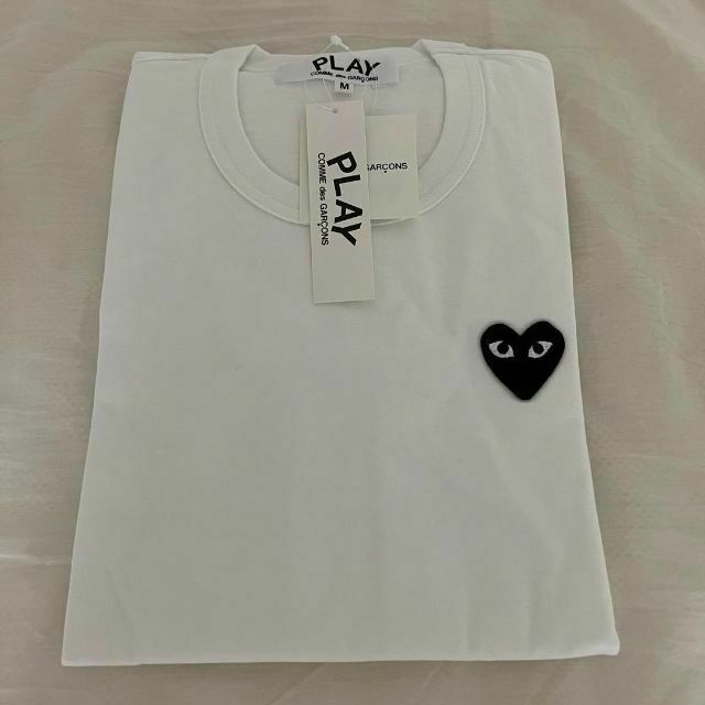 COMME des GARCONS(コムデギャルソン)のPLAY COMME des GARCONS Tシャツ レディースのトップス(Tシャツ(半袖/袖なし))の商品写真