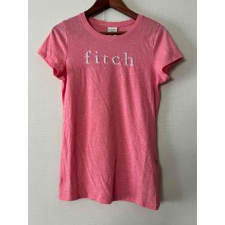 アバクロンビーアンドフィッチ(Abercrombie&Fitch)のアバクロビーアンドフィッチ　Tシャツ　ピンク(Tシャツ/カットソー)