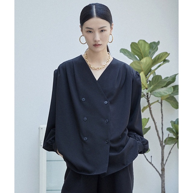 chuclla Tuck collarless blouse ジャケット 黒