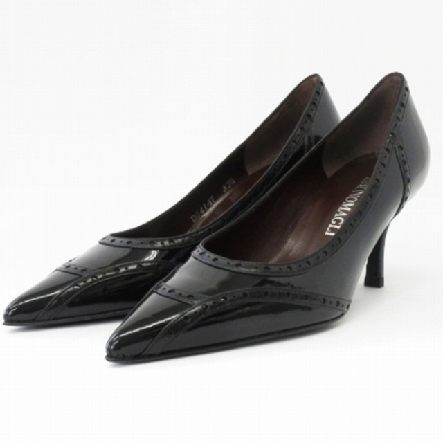 ブルーノマリ パンプス エナメル ポインテッドトゥ 黒 ブラック 33 1/2 レディースの靴/シューズ(ハイヒール/パンプス)の商品写真