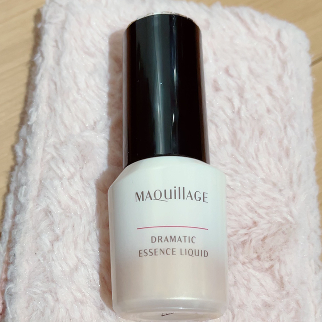 MAQuillAGE(マキアージュ)のマキアージュ ドラマティックエッセンスリキッド　オークル10　25ｍL  コスメ/美容のベースメイク/化粧品(ファンデーション)の商品写真