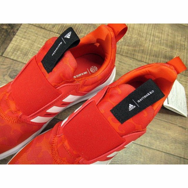 adidas(アディダス)の新品 アディダス マリメッコ GW7153 スリッポン スニーカー 23.0 ① レディースの靴/シューズ(スニーカー)の商品写真