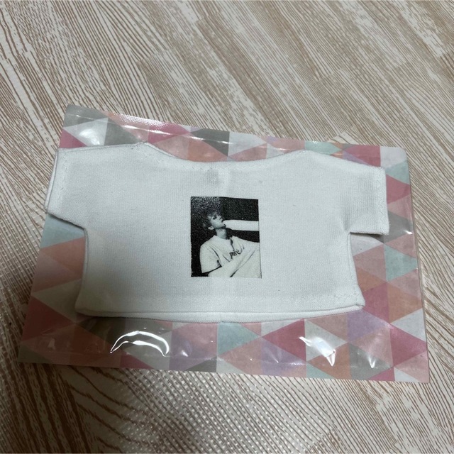 EXO(エクソ)のEXO ベッキョン 人形 ぬいぐるみ prive 服 エンタメ/ホビーのCD(K-POP/アジア)の商品写真
