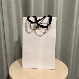 ミュウミュウ 限定 ショッパーの通販 19点 | miumiuのレディースを買う