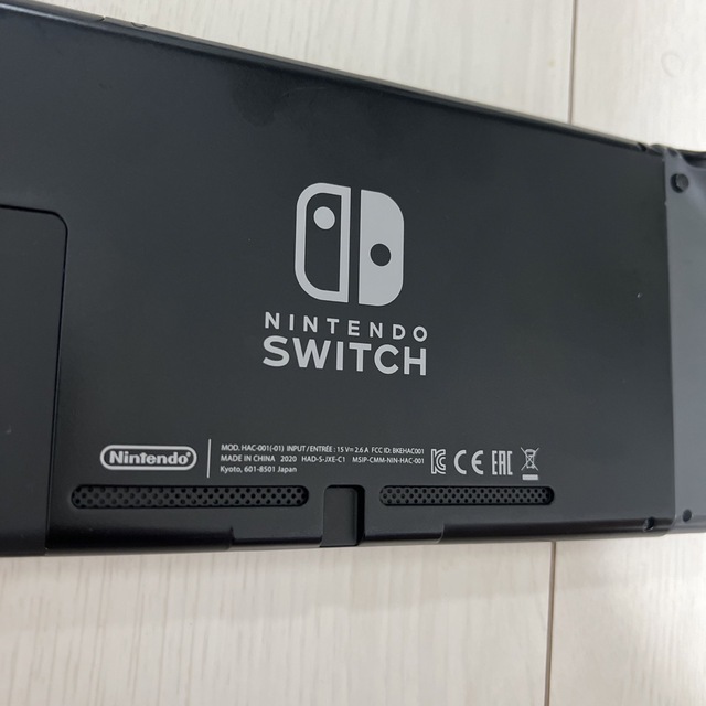 Nintendo Switch(ニンテンドースイッチ)の期間限定割引‼️【Nintendo Switch 新型2020年モデル】　中古品 エンタメ/ホビーのゲームソフト/ゲーム機本体(家庭用ゲーム機本体)の商品写真