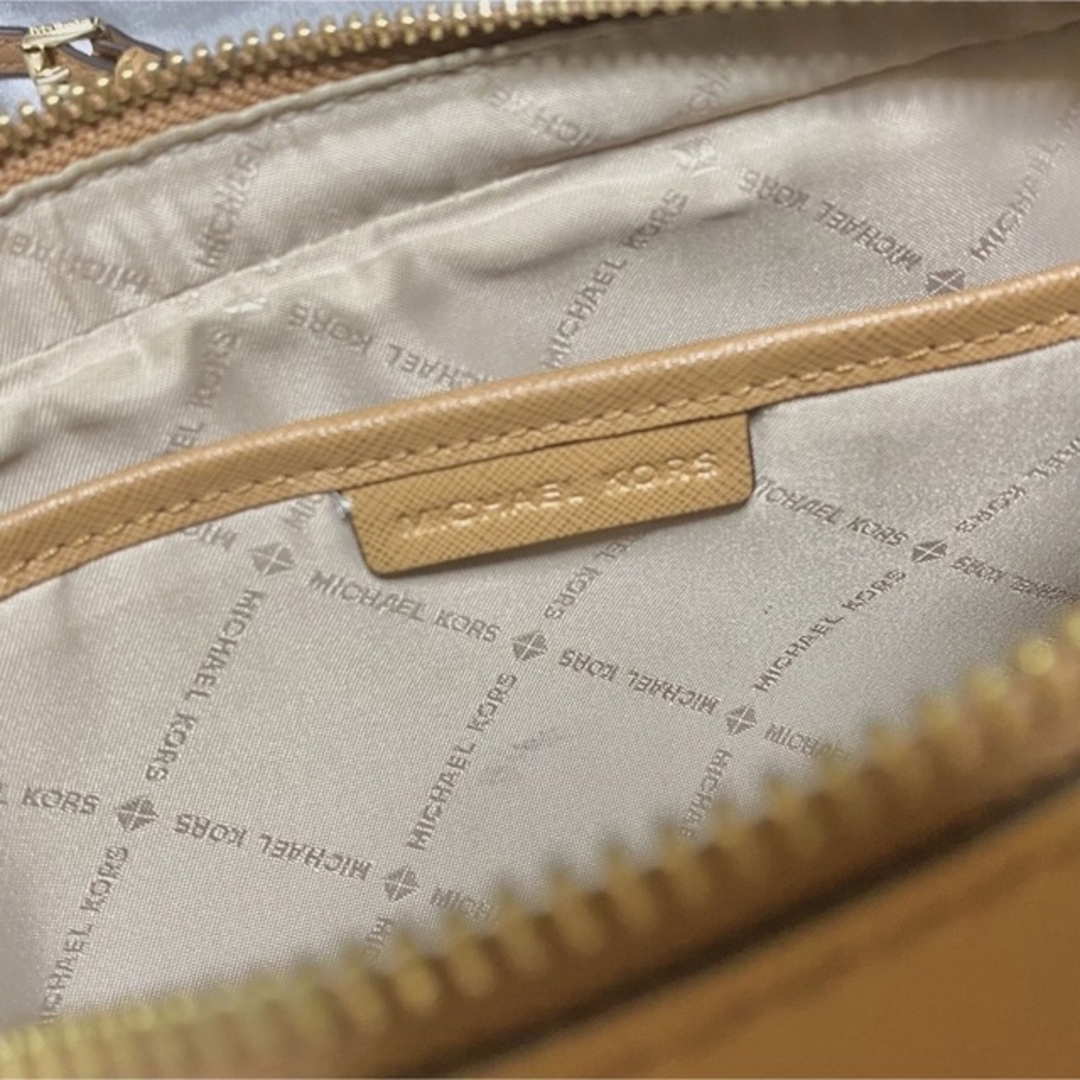 Michael Kors(マイケルコース)の【mii様】MICHAEL KORS ショルダーバッグ レディースのバッグ(ショルダーバッグ)の商品写真