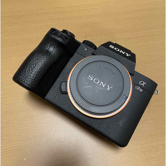 SONY(ソニー)のSONY α7III 本体 ILCE−7M3 スマホ/家電/カメラのカメラ(ミラーレス一眼)の商品写真