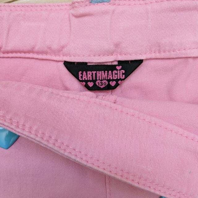 EARTHMAGIC(アースマジック)のアースマジック　ショートパンツ　130 キッズ/ベビー/マタニティのキッズ服女の子用(90cm~)(パンツ/スパッツ)の商品写真