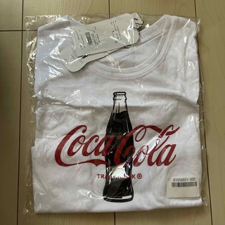 ジェイダ(GYDA)のgyda Coca-Cola Tシャツ ショート丈(Tシャツ(半袖/袖なし))