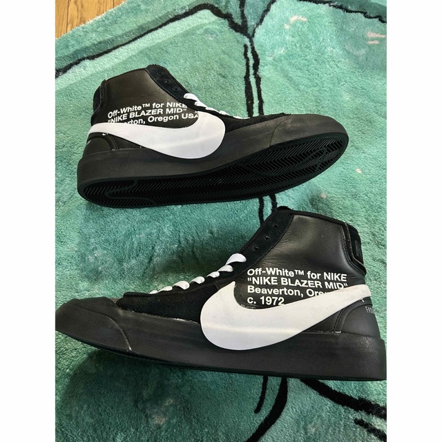 NIKE(ナイキ)のOFF-WHITE × NIKE BLAZER STUDIO MID メンズの靴/シューズ(スニーカー)の商品写真