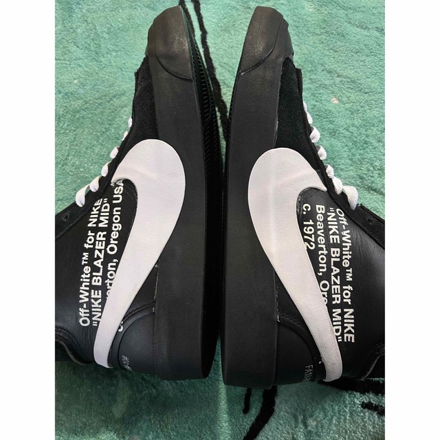 NIKE(ナイキ)のOFF-WHITE × NIKE BLAZER STUDIO MID メンズの靴/シューズ(スニーカー)の商品写真