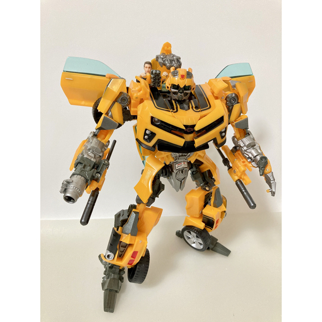 Takara Tomy(タカラトミー)のRA-21 バンブルビー&サム・ウィトウィッキー トランスフォーマー リベンジ エンタメ/ホビーのおもちゃ/ぬいぐるみ(キャラクターグッズ)の商品写真