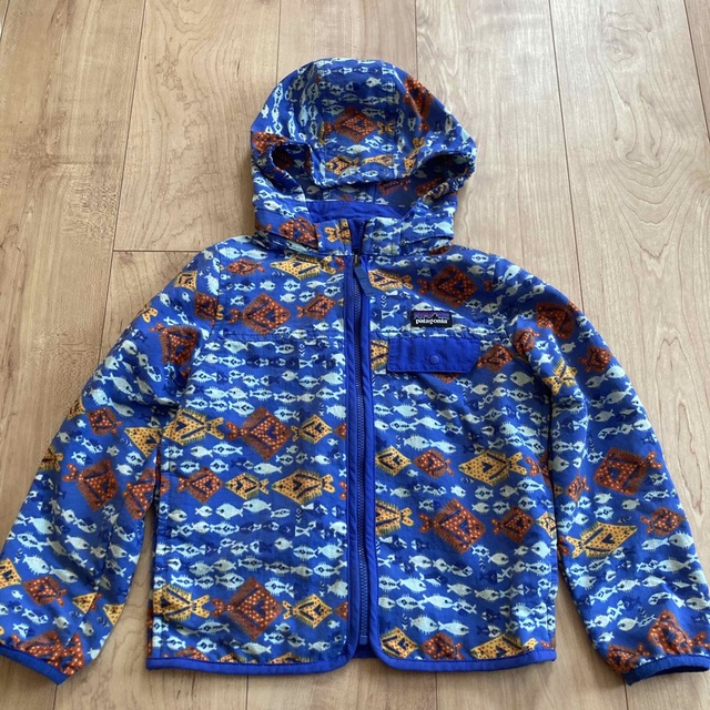 patagonia(パタゴニア)のPATAGONIA バギーズジャケット　5T キッズ/ベビー/マタニティのキッズ服男の子用(90cm~)(ジャケット/上着)の商品写真