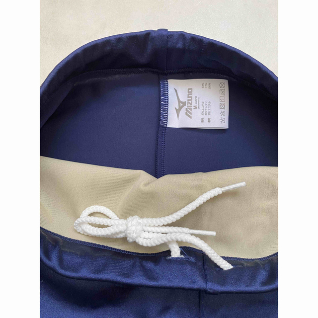 MIZUNO(ミズノ)の水着　ミズノ　M  新品タグ付き　ジム　スイムウェア レディースの水着/浴衣(水着)の商品写真