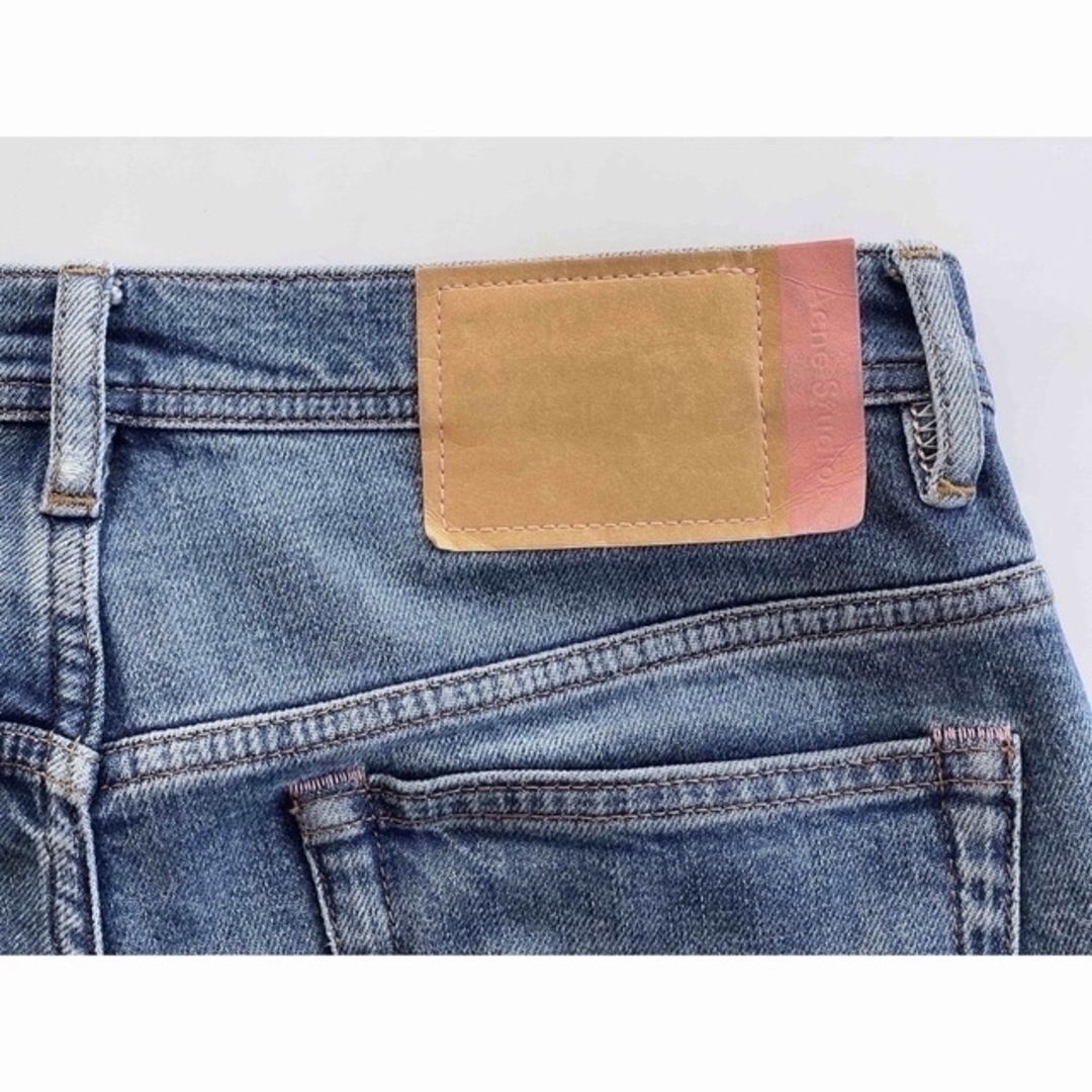 Acne Studios(アクネストゥディオズ)のACNE STUDIOS Bla Konst River Mid Blue 29 メンズのパンツ(デニム/ジーンズ)の商品写真