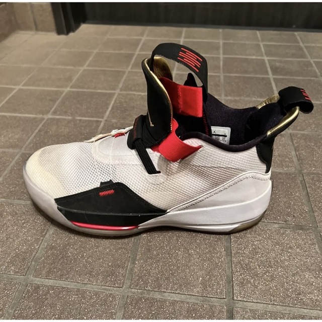 Jordan Brand（NIKE）(ジョーダン)のナイキ エアジョーダン XXXIII フューチャー オブ フライト メンズの靴/シューズ(スニーカー)の商品写真