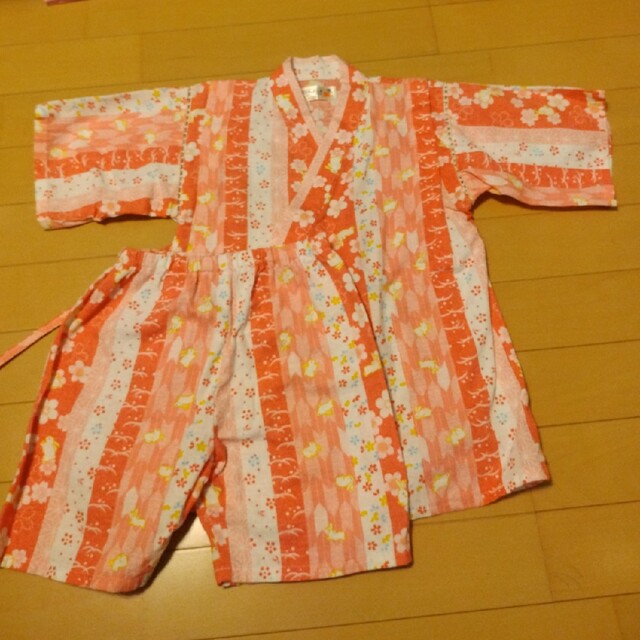 とうはる様お取り置き　うさぎ柄の甚平 キッズ/ベビー/マタニティのキッズ服女の子用(90cm~)(甚平/浴衣)の商品写真