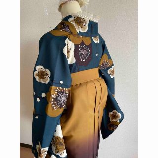 卒業式 二尺袖着物 バイカラー袴 レトロモダン 2点セット の通販 by