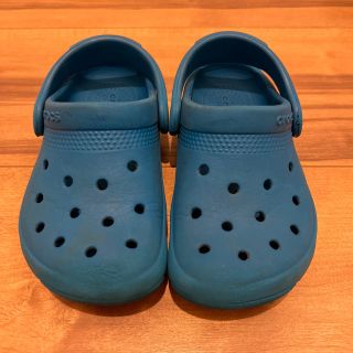 クロックス(crocs)のcrocs クロックスサンダル　キッズ(サンダル)