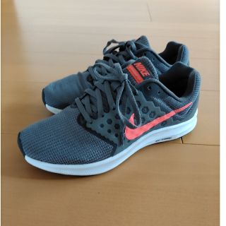 ナイキ(NIKE)のNIKE 24cm ランニングシューズ(スニーカー)