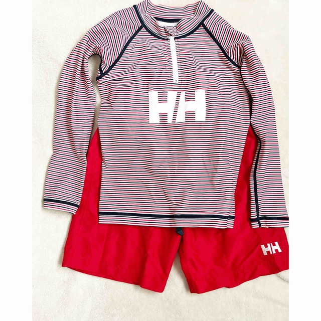 HELLY HANSEN(ヘリーハンセン)のヘリーハンセン　ラッシュガード　130cm　下のみ キッズ/ベビー/マタニティのキッズ服男の子用(90cm~)(水着)の商品写真