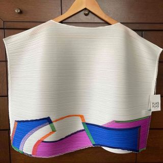 PLEATS PLEASE ISSEY MIYAKE - おまけつき!新品タグつきプリーツ