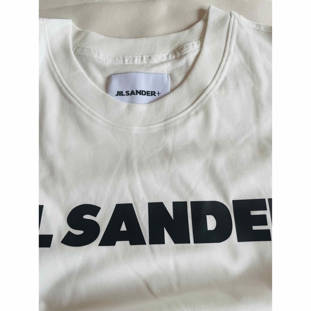 Jil Sander(ジルサンダー)の新品　JlL SANDER ジルサンダー　半袖ロゴTシャツ　男女兼用　M 白 レディースのトップス(Tシャツ(半袖/袖なし))の商品写真