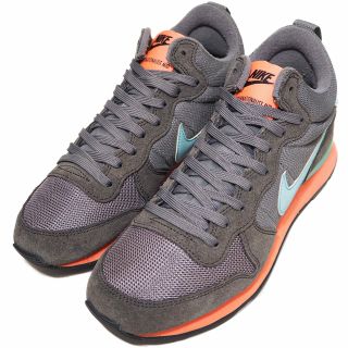 ナイキ(NIKE)のNIKE INTERNATIONALIST MID　24.5cm(スニーカー)