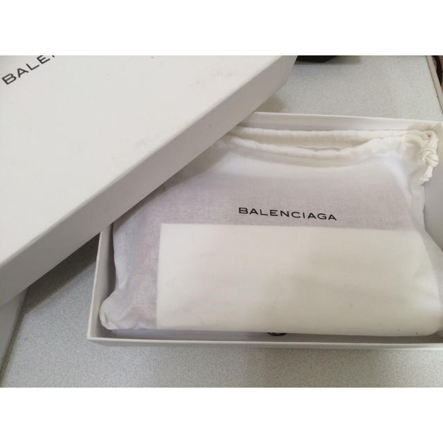 最安値HOT Balenciaga 人気の通販 by chich's shop｜バレンシアガならラクマ - 正規品 バレンシアガ 安い2022