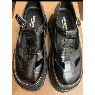 バーバリー(BURBERRY) ローファー/革靴(レディース)の通販 36点