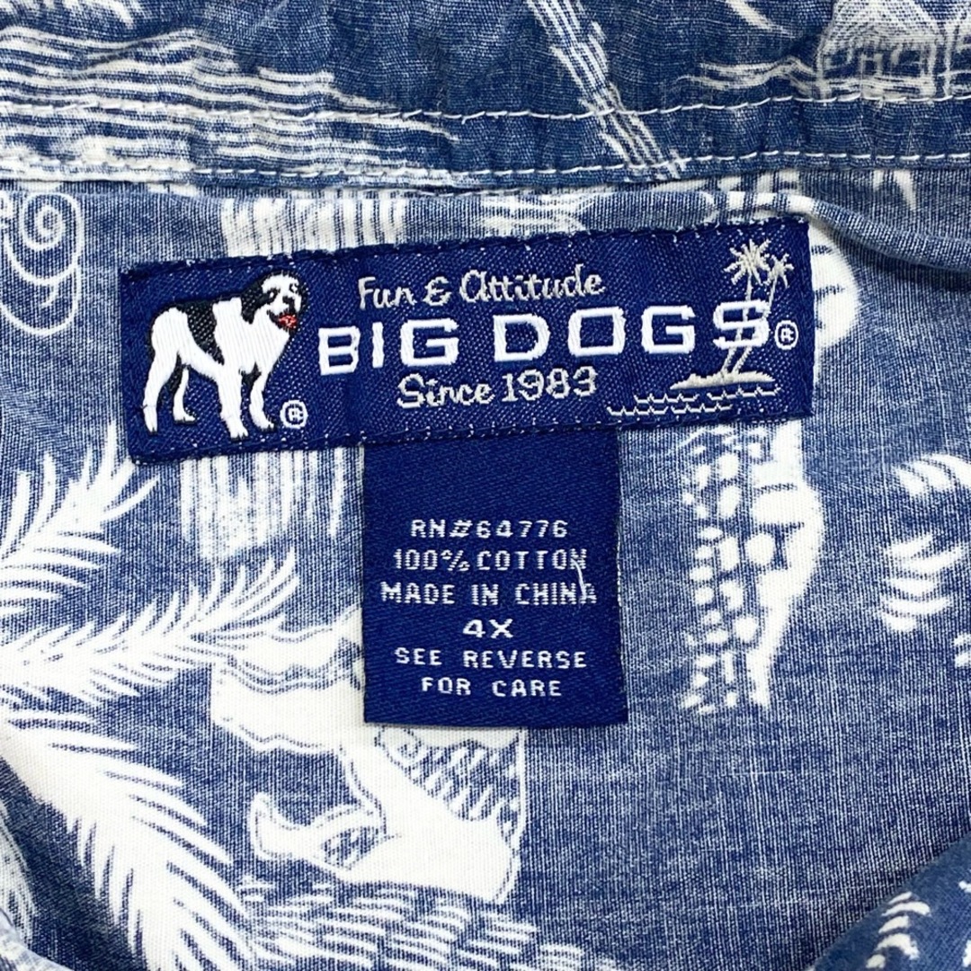 US ビッグドッグス BIG DOGS ボタンダウンシャツ 総柄 リバースプリント 半袖 ヤシの木 犬 アロハシャツ サイズ：メンズ 4X ビッグサイズ ネイビー系