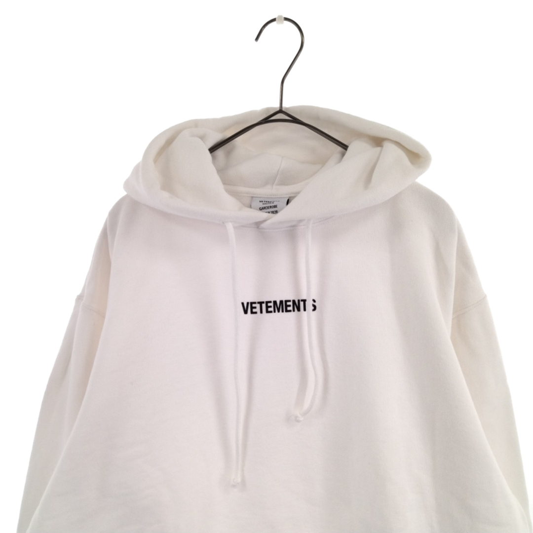 VETEMENTS LOGO HOODIE ロゴプリントプルオーバーパーカー-