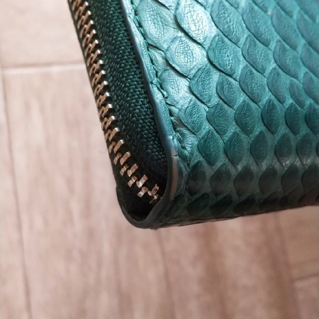 L字 長財布 パイソン 蛇革 ヘビ革 牛革 本革 グリーン 緑 キプロス レディースのファッション小物(財布)の商品写真