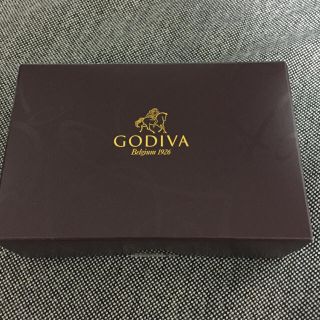 ミル様専用☆GODIVA 限定ボックス 6粒 定価1944円 新品 ゴディバ(菓子/デザート)
