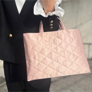 ドゥロワー(Drawer)の新品未使用　BIBI bag MIDDLE quilting pink ピンク(トートバッグ)