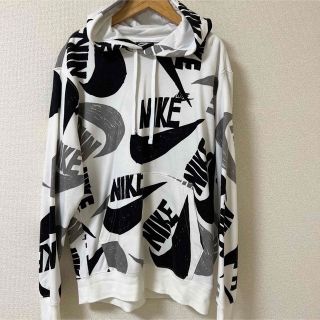 ナイキ(NIKE)のNIKE パーカー(パーカー)