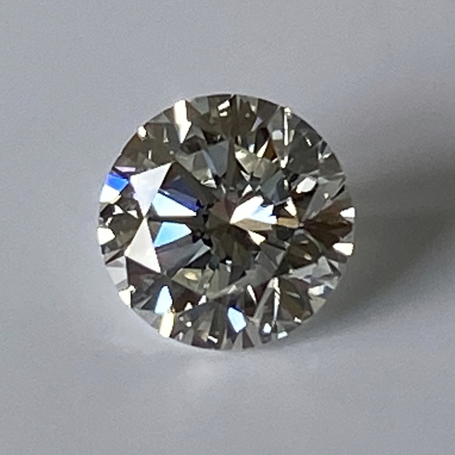 ダイヤモンド　ルース　0.744ct