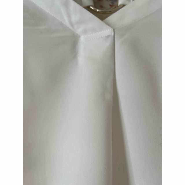 Lespoir レスポワール　しまむら　Vネック 白　チュニック　七分袖 レディースのトップス(Tシャツ(長袖/七分))の商品写真