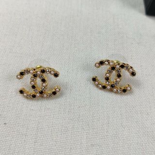 注目ブランド CHANEL CHANEL シャネル シャネル CCマーククローバー