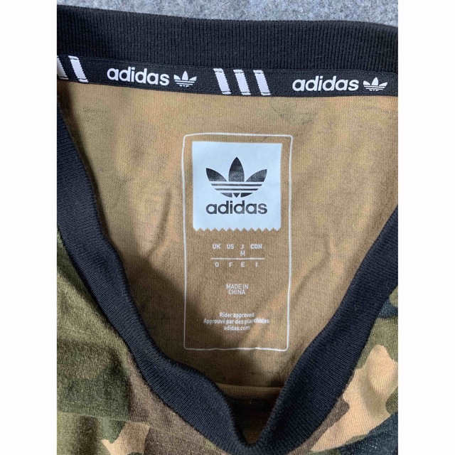 adidas(アディダス)のadidas Tシャツ メンズのトップス(Tシャツ/カットソー(半袖/袖なし))の商品写真