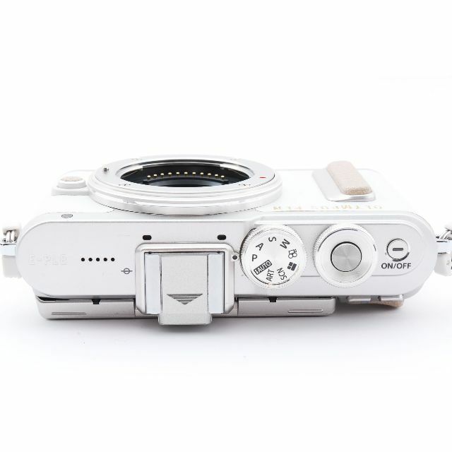 S数762回】オリンパス OLYMPUS PEN E-PL8 ボディ ホワイト S数762回】オリンパス OLYMPUS PEN E-PL8 ボディ ホワイト